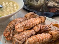 -巧克力渔家.小船海鲜胶东菜(万平口店)