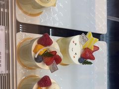 -花花卷卷·鲜食蛋糕(静安久光百货店)