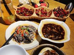 -隔壁老王·家常云南菜(花巷店)