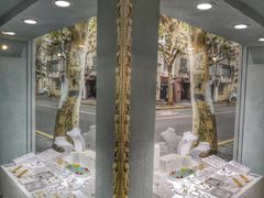 -LADY FAFA(巨鹿路陕西南路路口店)