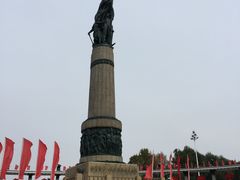 -人民防洪胜利纪念塔