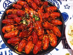 -松哥油焖大虾.小龙虾.黑鸭煲(海岸城店)