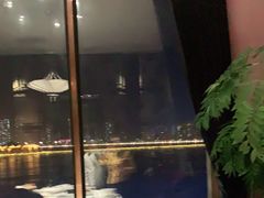 -贝勒爷·酥不腻烤鸭
