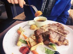 碳烤t骨牛排-上岛咖啡(珠园店)