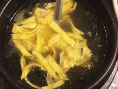-韩宫宴炭火烤肉(中商世界里店)