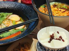 -桂在香知桂林米粉(红博中央公园店)
