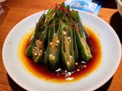 好吃的秋葵-弄堂里·寻味杭州(湖滨银泰in77C区店)