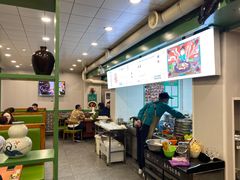 大堂-满兴咱妈烀饼铁锅炖(兰州北街店)