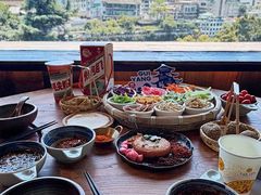 -包整·丝娃娃(甲秀楼景观店)