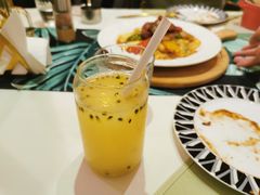 百香果燃爆养乐多-MIO弥欧洋房西餐厅(中央大街店)