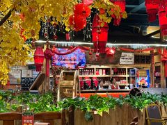 -老滇山寨•云南特色菜•地方菜•民族风情歌舞表演(金碧店)