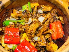 -天宝食坊·啫啫煲大排档(西华路店)