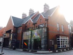 门面-钟书阁(松江泰晤士小镇店)