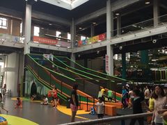 -蒙特利亲子乐园