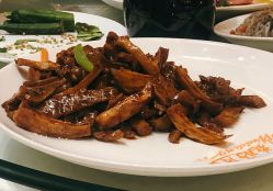 -青岛金沙滩希尔顿酒店·宴会厅