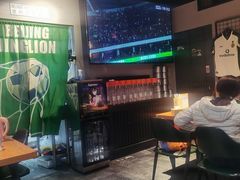-京狮炙燥·精酿烧烤(首经贸店)