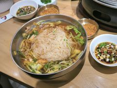 -青瓦餐厅·生鱼片·韩园烤肉(西塔店)