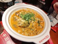 -魏铭鱼头捞饭(晋阳路店)