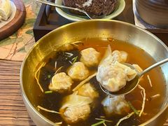 -荣记歡喜·馄饨铺(开发区振华购物中心店)