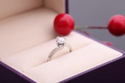 1-威德钻石-克拉钻大本营(南京东路店)