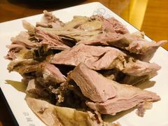 手抓羊肉-青海名吃尕张娃非遗烤肉(海湖总店)