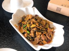 -喜洲翰林餐厅(董家百年老宅店)