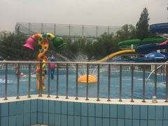 -青年湖公园水上世界