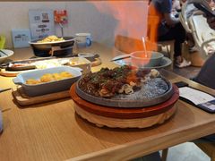 -蜜桃餐厅·伴山(绿宝广场店)