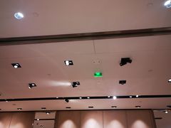 -De Bijenkorf百货公司