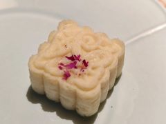 -荷风细雨·中国茶宴(碧云店)