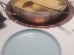 -洪氏嗨捞·猪肚鸡火锅(阳光天地店)