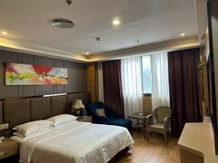 -清水湾酒店(深圳横岗塘坑地铁站店)