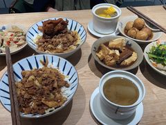 -红猪卤肉饭(大西洋美食城店)