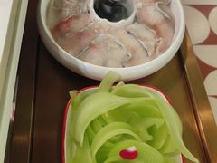-洪氏嗨捞·广东猪肚鸡·椰子鸡火锅(西咸万象城店)