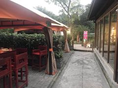 -二荆条·蜀鲜汇城市森林火锅