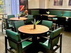 大堂-青年公社烤鸭(宝杨宝龙广场店)
