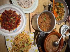 -董厨煨汤馆(车站路店)