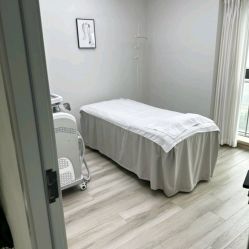 -HEYAN荷妍专业脱毛连锁机构