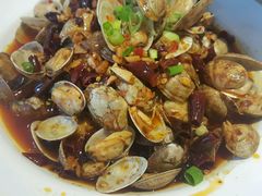 -赶海部落海鲜城(海阳路店)