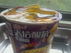-叶新小吃店(来凤小区总店)
