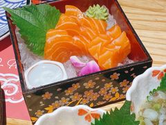 三文鱼刺身-有喜屋·日料·居酒屋(旭辉广场店)