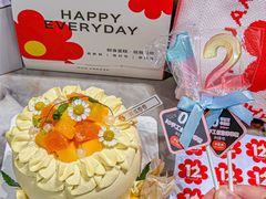 -花花卷卷·鲜食蛋糕(静安久光百货店)