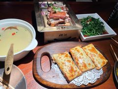 砂锅回民羊杂汤-楼兰新疆主题餐厅(悠方店)