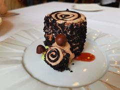 招牌树根蛋糕-莫斯科餐厅