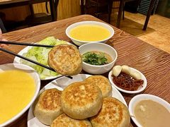 -清真吴记门钉肉饼·喜多利