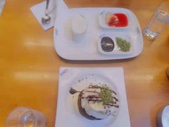 -MADO冰淇淋咖啡馆(淘金店)
