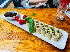 -苹果树下艺术餐厅(宋庄店)