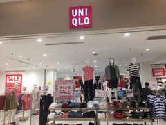 -优衣库(上海金桥国际商业广场店)