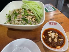 -余丞记川渝面馆(云峰店)