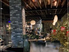 大堂-湊湊火锅·茶憩(杭州湖滨银泰in77店)